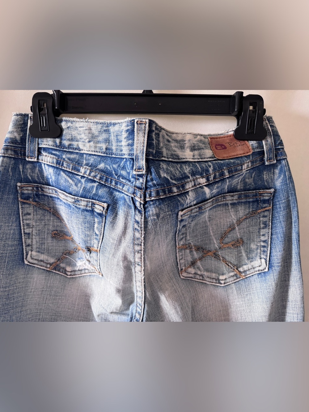 Buckle Vintage Y2K Lowrise Light Blue Distressed Flare Women’s Jeans